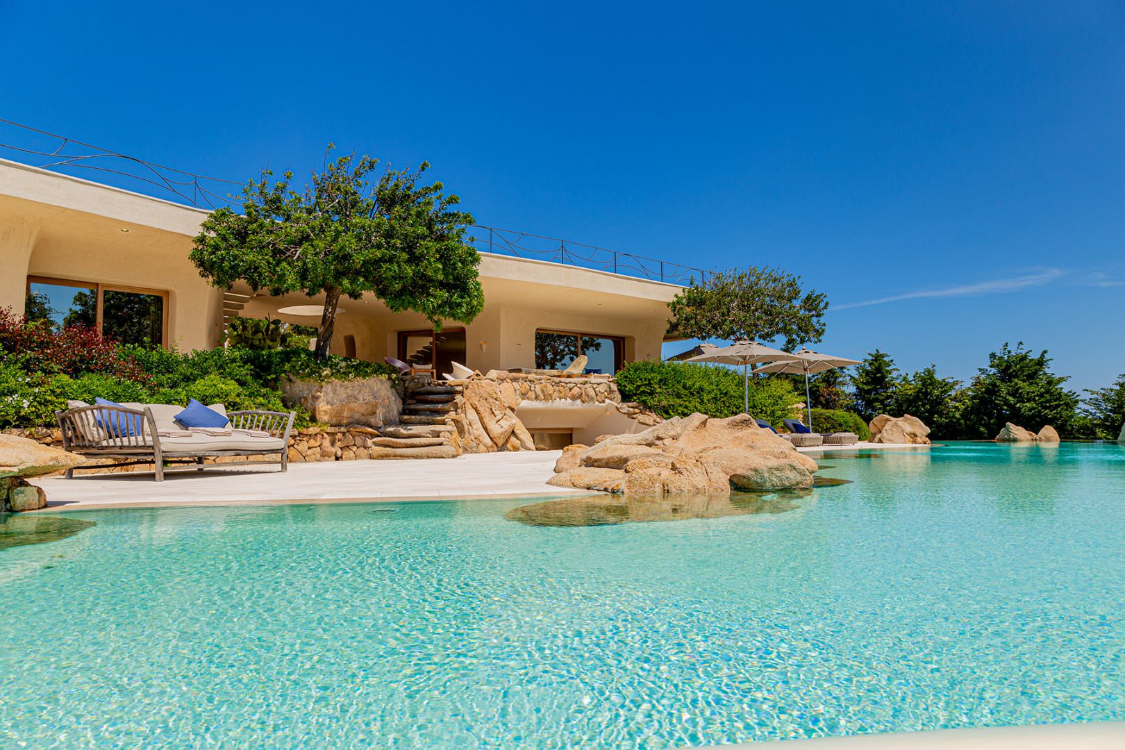 Interior photographer in Porto Cervo in villa the Rock